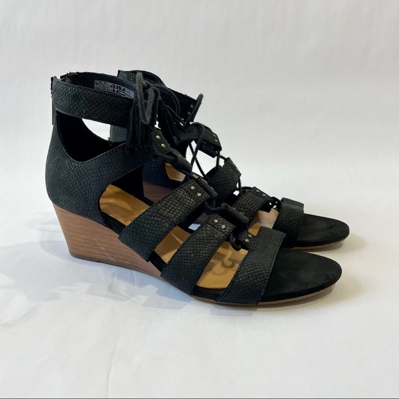 UGG Yasmin snake print wedge sandals tassel black size 7 - Picture 6 of 16